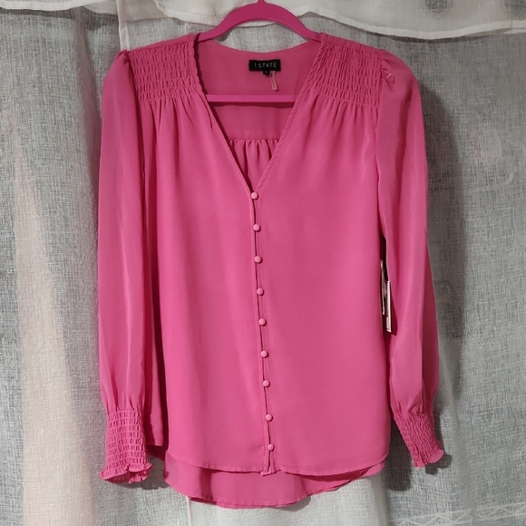 1. State Tops - 1 STATE Women's Pink Blouse. SIZE S.